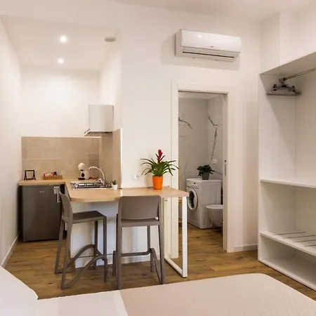 Trisina アヴォラ