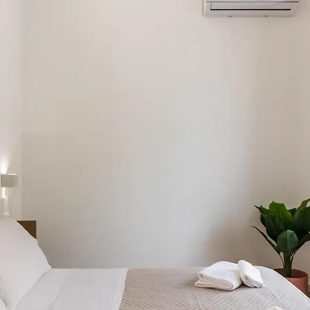 アパート Trisina